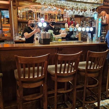 The Canalside B&B At The Auld Shebeen Bar 아티 외부 사진